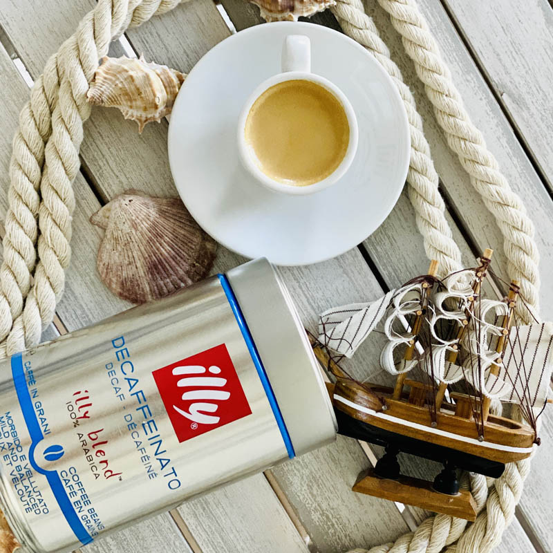 Illy Decaffeinated zrnkova stvorec